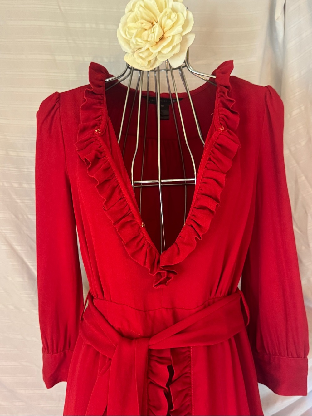 Marc Jacobs 100% Silk Red Ruffled 3/4 Sleeve Dress with Belt, 10 - Picture 7 of 14